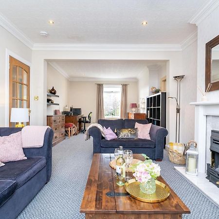 New Four Bedroom House - All Rooms Ensuite Stirling Eksteriør bilde
